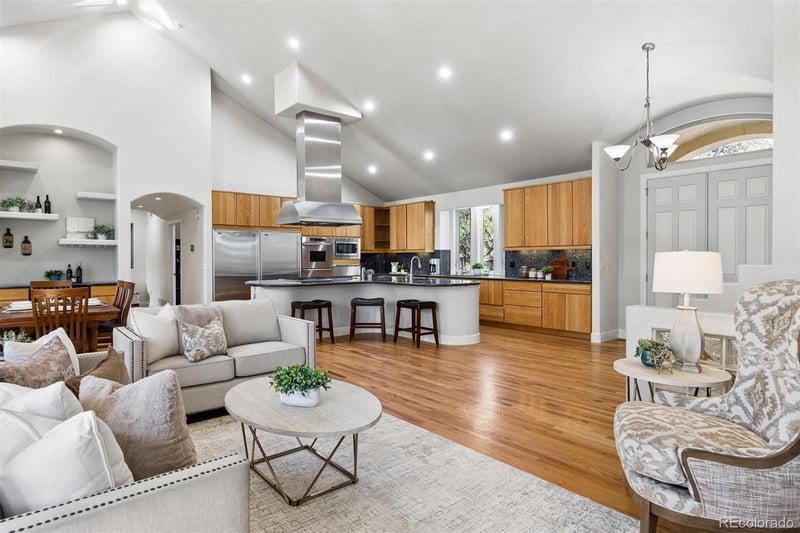 8181 Inca Rd, Larkspur, CO 80118