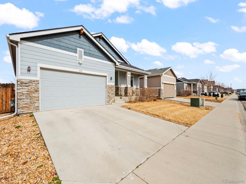 822 Settlers Dr, Milliken, CO 80543