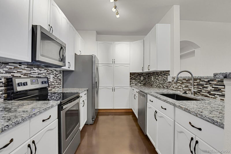 14313 1st Dr #104, Aurora, CO 80011