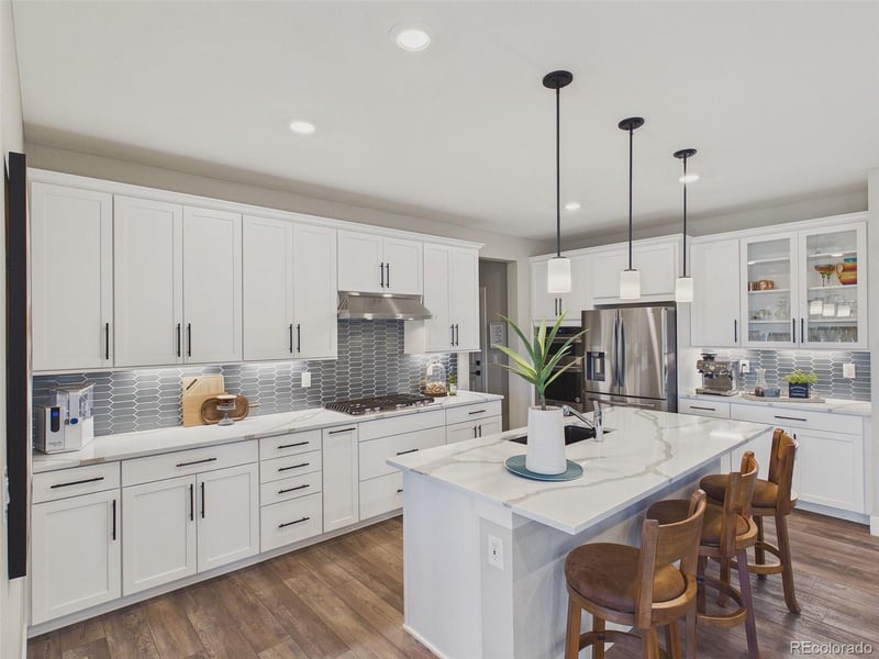 17433 93rd Pl, Arvada, CO 80007