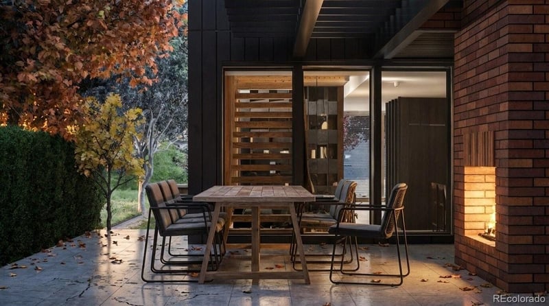 200 Hudson St, Denver, CO 80246