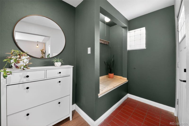 9095 Mississippi Ave, Lakewood, CO 80226