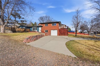10195 17th Pl, Lakewood, CO 80215