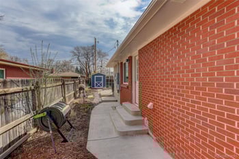 6174 Fairfield St, Littleton, CO 80120