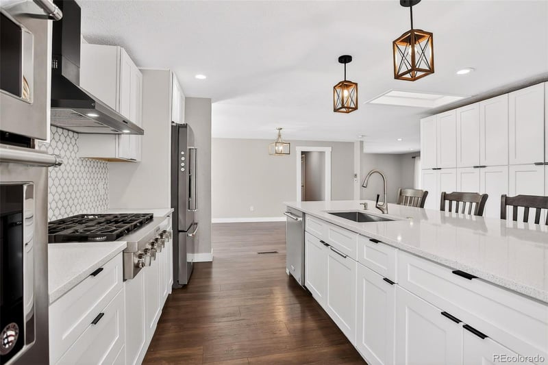 6174 Fairfield St, Littleton, CO 80120