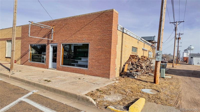 116 Walnut St, Julesburg, CO 80737