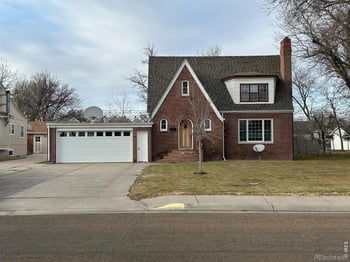 312 6th St, Julesburg, CO 80737