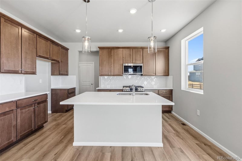 15293 Olive Way, Thornton, CO 80602