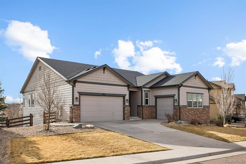 4825 Riviera Way, Aurora, CO 80015