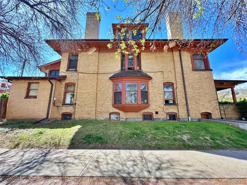 1580 Vine St, Denver, CO 80206