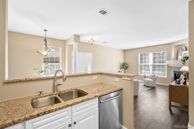 4054 Crystal Cir #101, Aurora, CO 80014