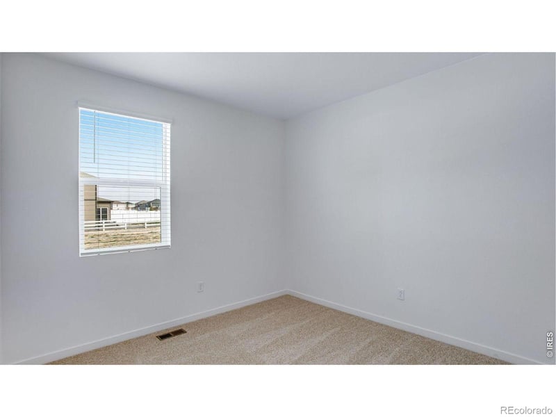 1715 Knobby Pine Dr, Fort Collins, CO 80528