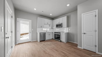 3407 Pearwood Dr, Johnstown, CO 80534