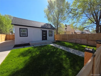 1328 Cypress St, Pueblo, CO 81004