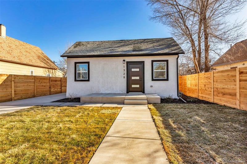 1328 Cypress St, Pueblo, CO 81004