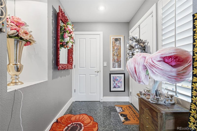 790 N Clarkson St #101, Denver, CO 80218