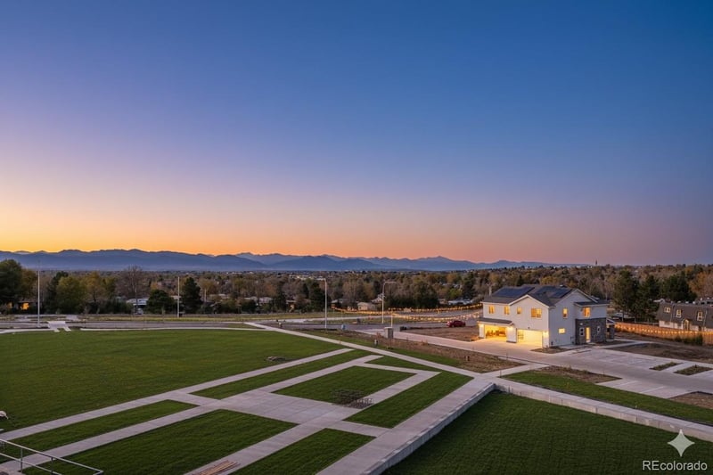 3855 82nd Ln, Westminster, CO 80031