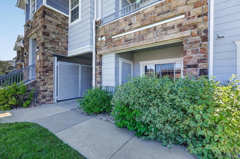 5255 Memphis St #706, Denver, CO 80239