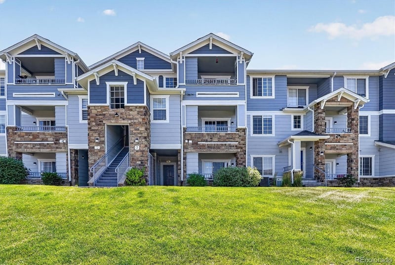 5255 Memphis St #706, Denver, CO 80239