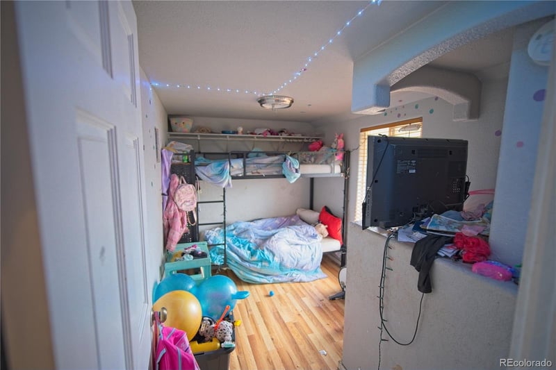 6330 54th Ave, Commerce City, CO 80022