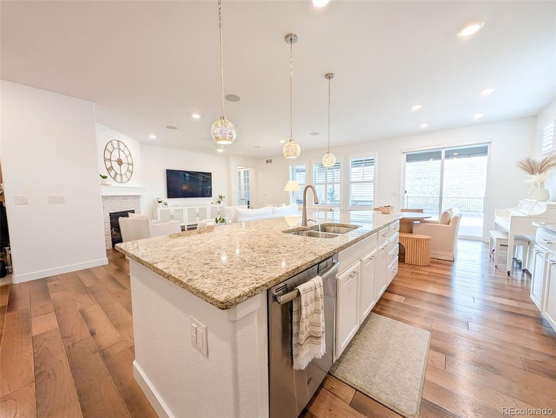 27878 Clifton Pl, Aurora, CO 80016