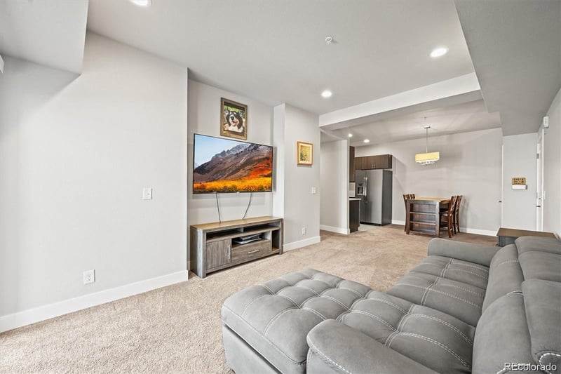 1401 85th Ave #B302, Denver, CO 80260