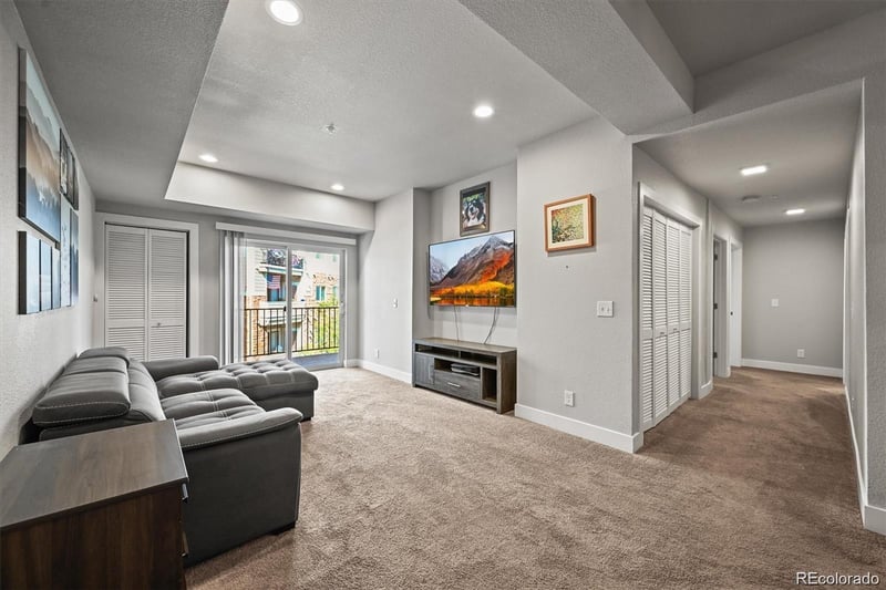 1401 85th Ave #B302, Denver, CO 80260