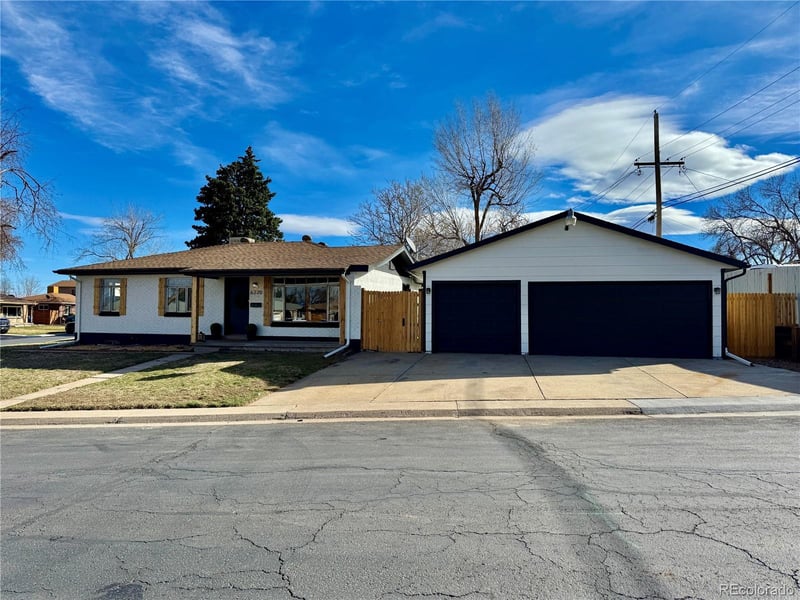 6220 Arkansas Ave, Lakewood, CO 80232