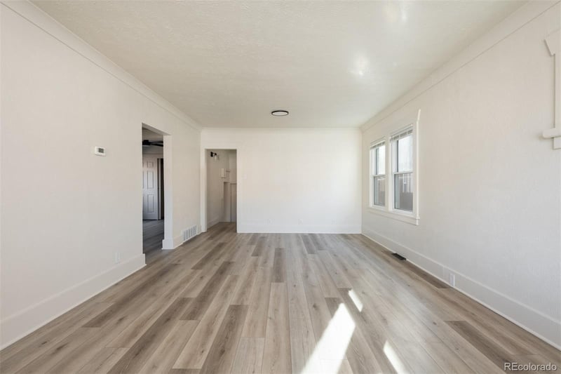 2056 Lincoln St, Denver, CO 80210