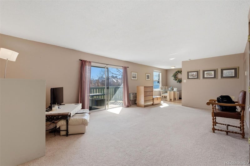2130 Vaughn Way #202E, Aurora, CO 80014
