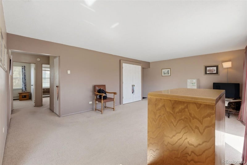 2130 Vaughn Way #202E, Aurora, CO 80014