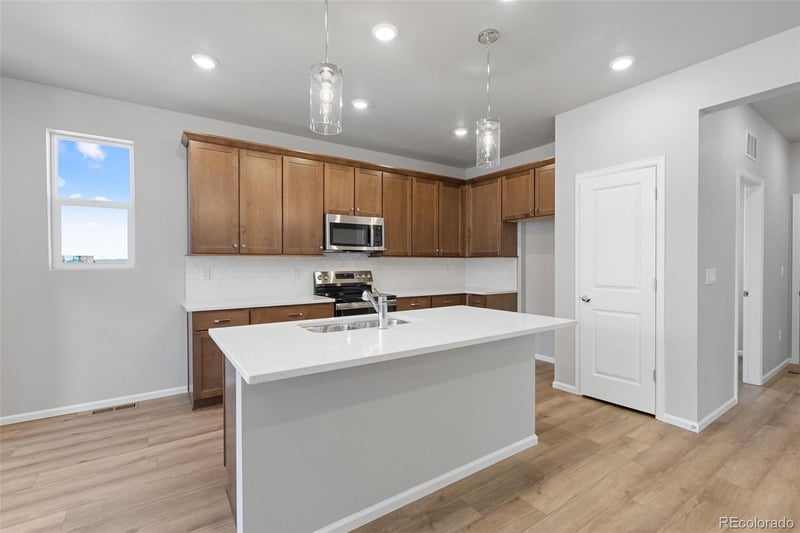 15275 Pontiac St, Thornton, CO 80602