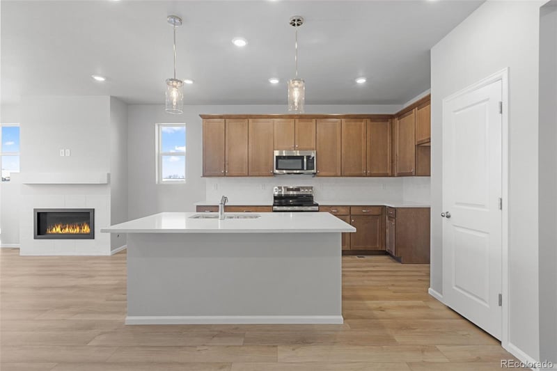 15275 Pontiac St, Thornton, CO 80602