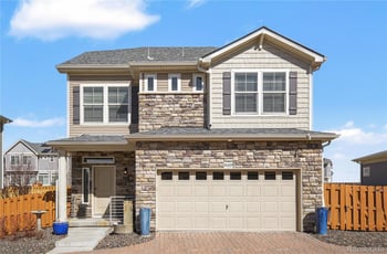 26309 E Maple Dr, Aurora, CO 80018