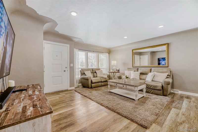 4201 Galapago St, Englewood, CO 80110