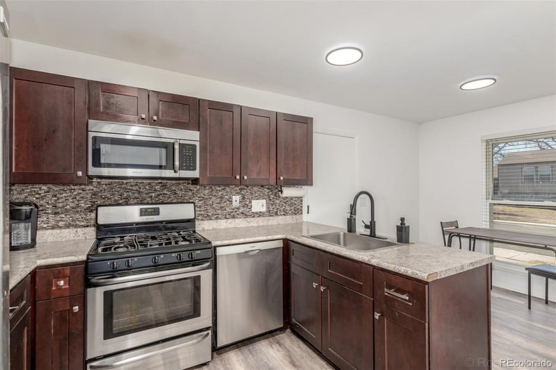 19583 Buchanan Pl, Aurora, CO 80011