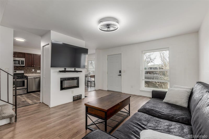 19583 Buchanan Pl, Aurora, CO 80011