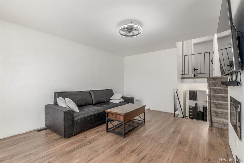 19583 Buchanan Pl, Aurora, CO 80011