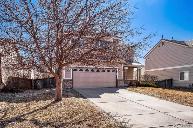 19706 58th Dr, Aurora, CO 80019