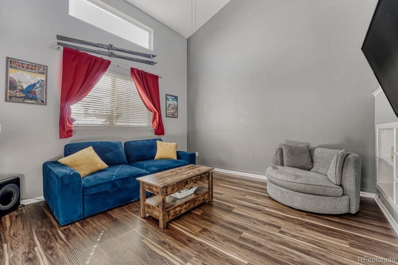 19706 58th Dr, Aurora, CO 80019