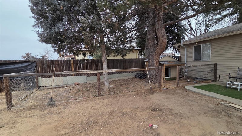 14721 Colgate Dr, Aurora, CO 80014