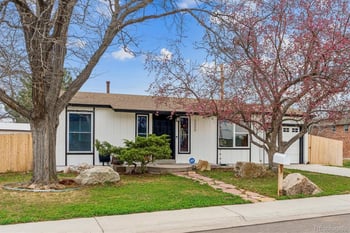 3550 Mountain Rd, Englewood, CO 80110