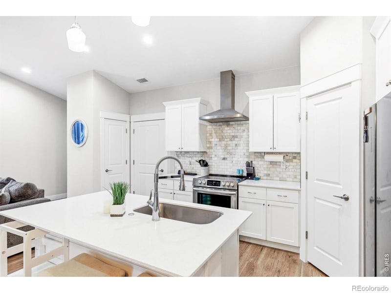 1123 Coyote Ln, Wiggins, CO 80654