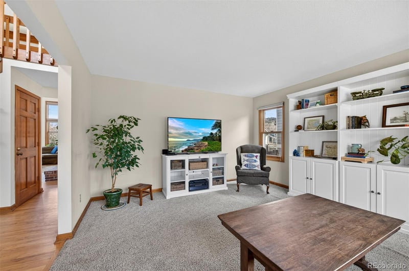 28 Willowleaf Dr, Littleton, CO 80127