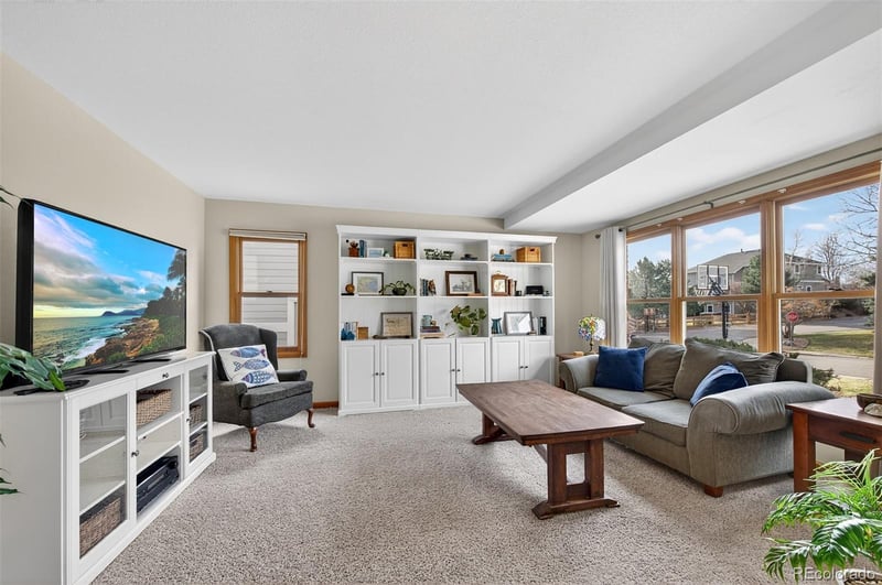 28 Willowleaf Dr, Littleton, CO 80127