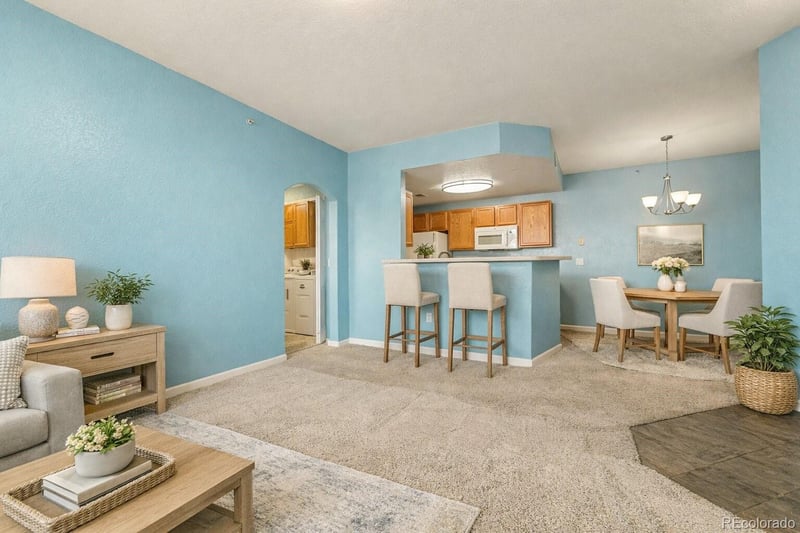 7440 Blackhawk St #3-204, Englewood, CO 80112