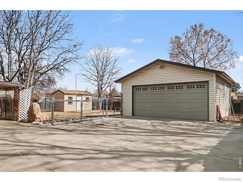 11750 Harrison St, Thornton, CO 80233