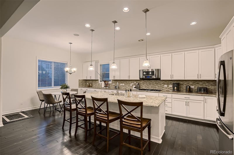 10080 Glenayre Ln, Parker, CO 80134