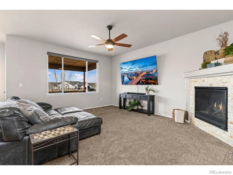 912 Barn Yard Dr, Windsor, CO 80550