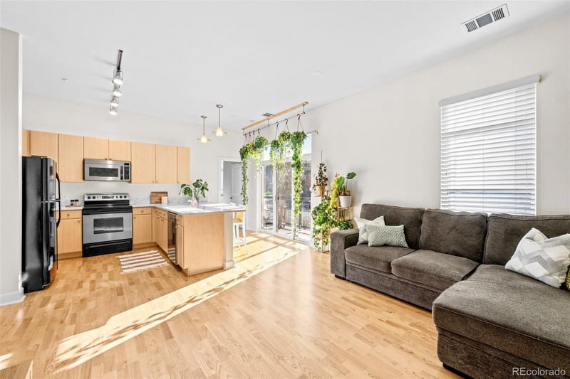 5677 Park Pl #106A, Greenwood Village, CO 80111